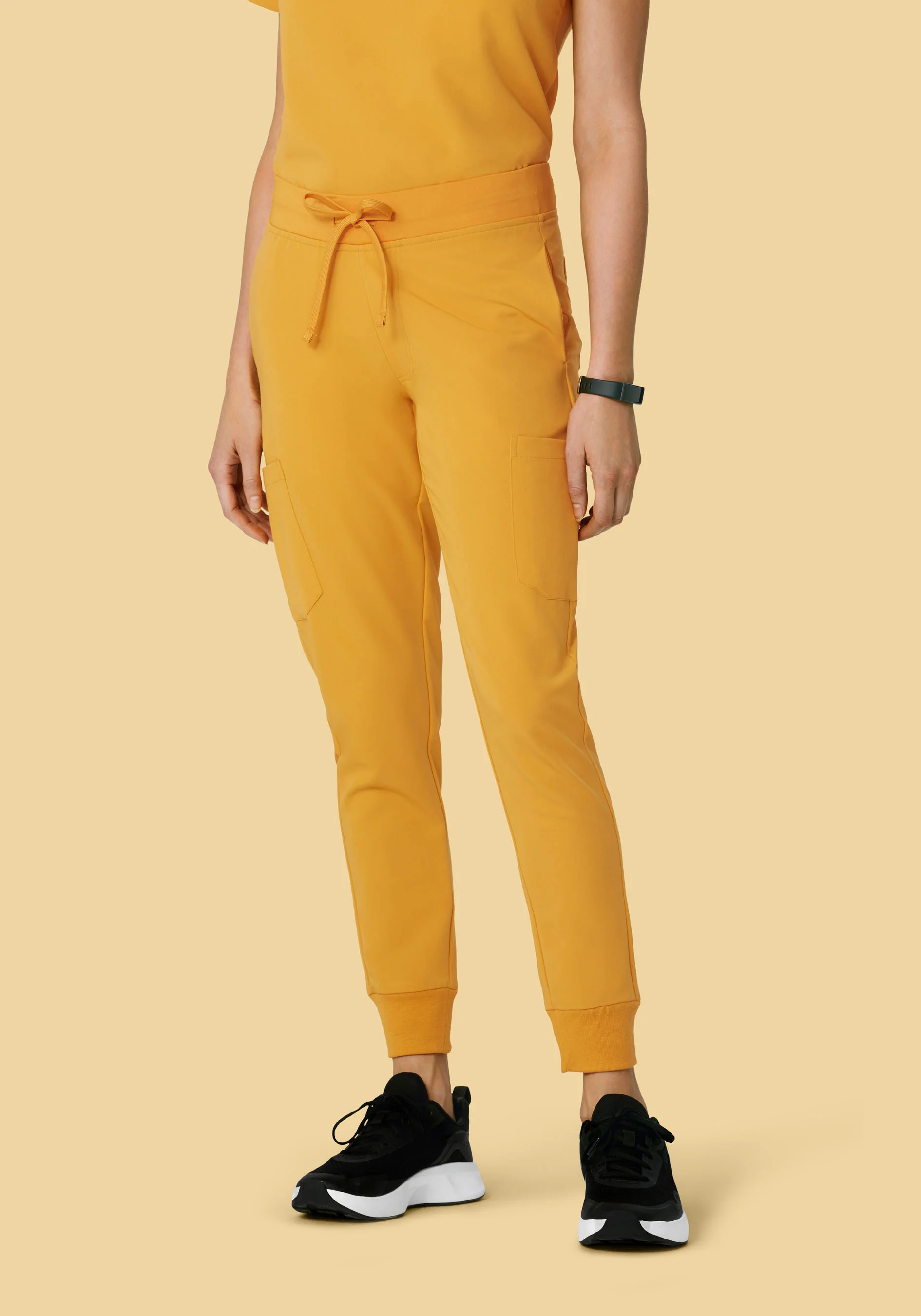 9 Pocket Joggers Honey