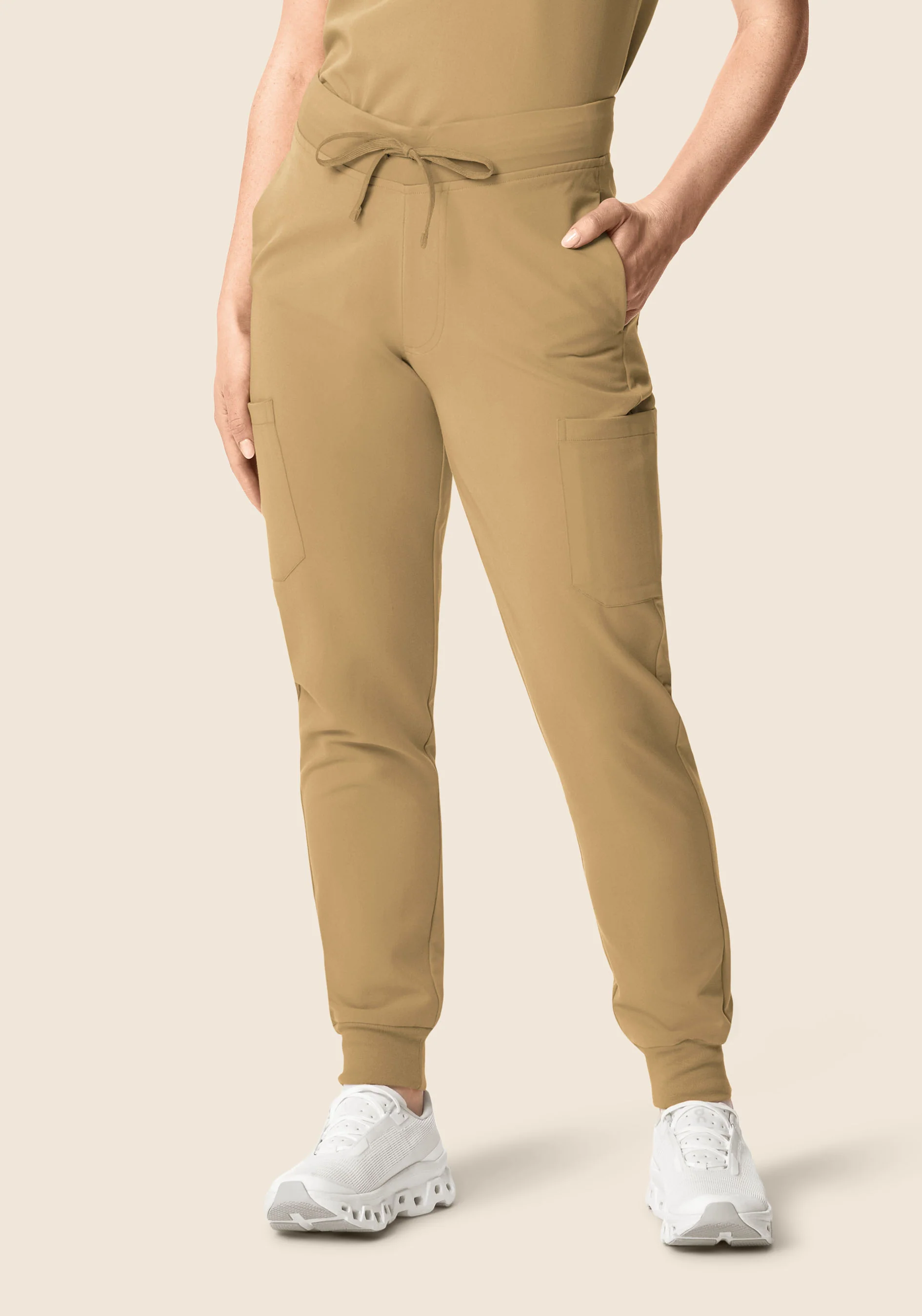 9 Pocket Joggers Latte