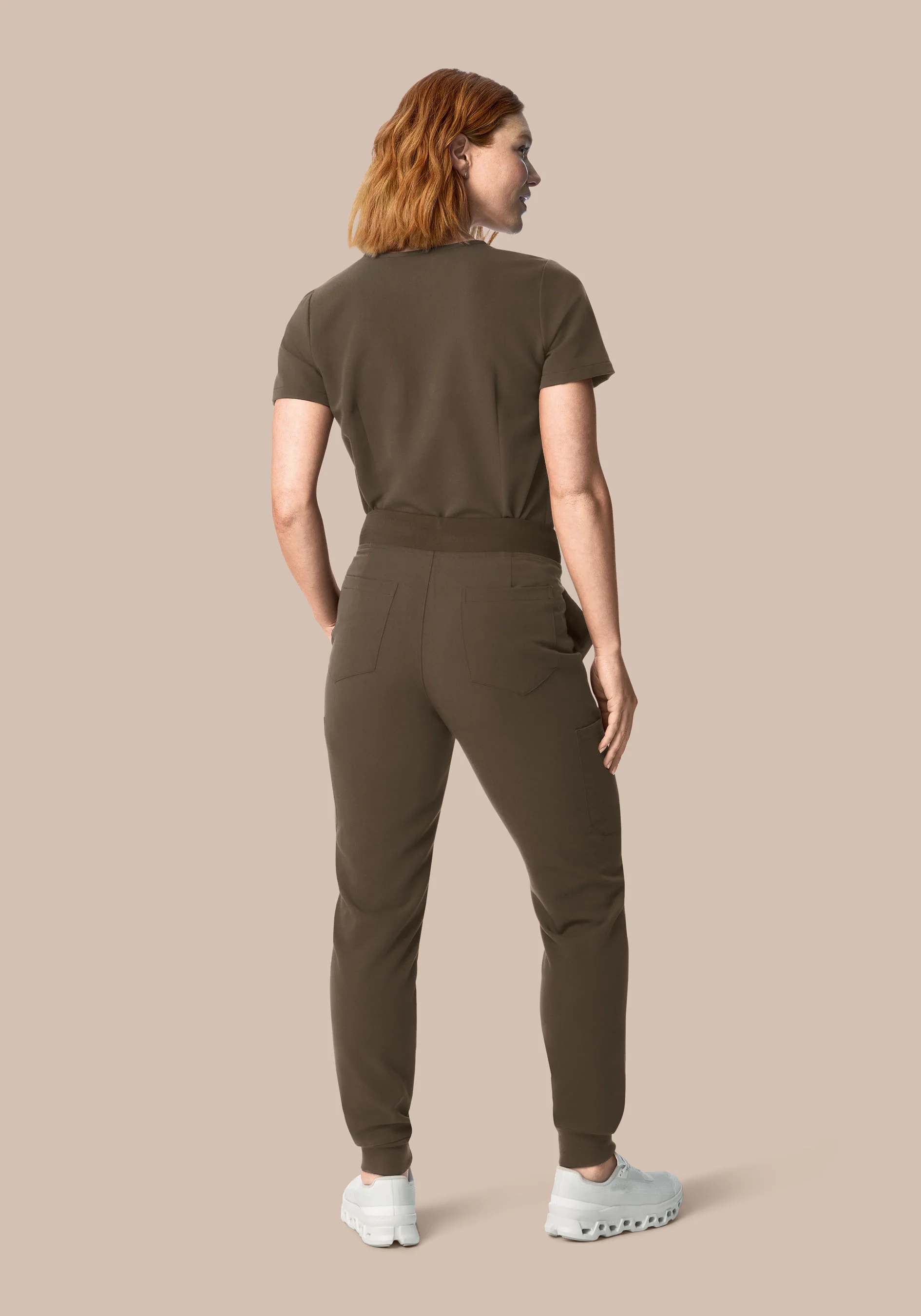 9 Pocket Joggers Truffle - Image 4
