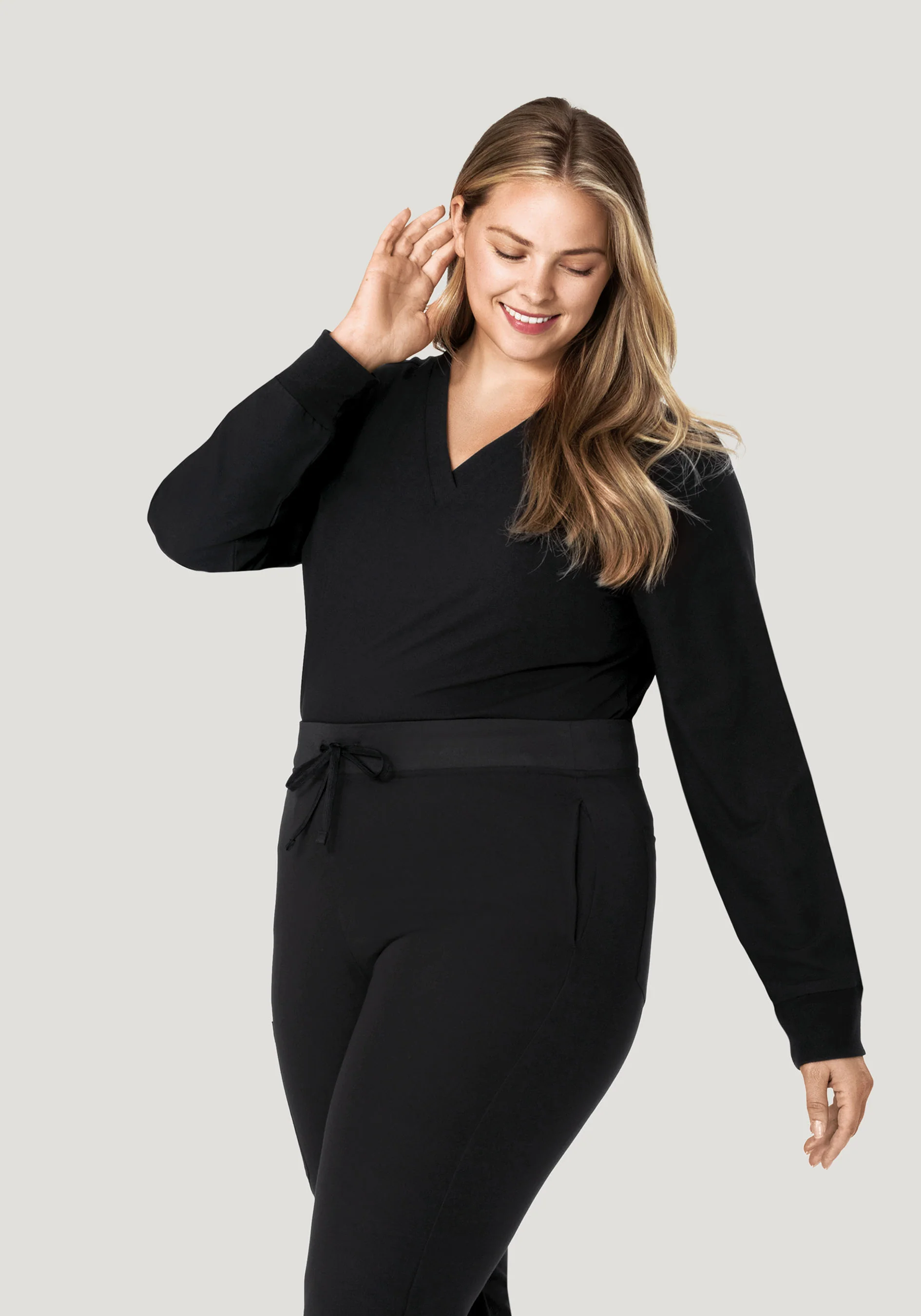 Long Sleeve 6 Pocket Top Black - Image 9